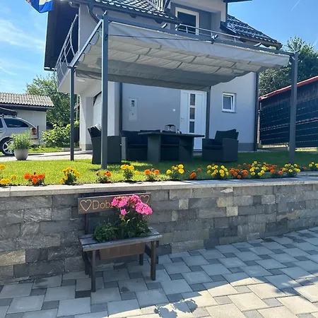 Apartmani Tea Ogulin Exterior photo