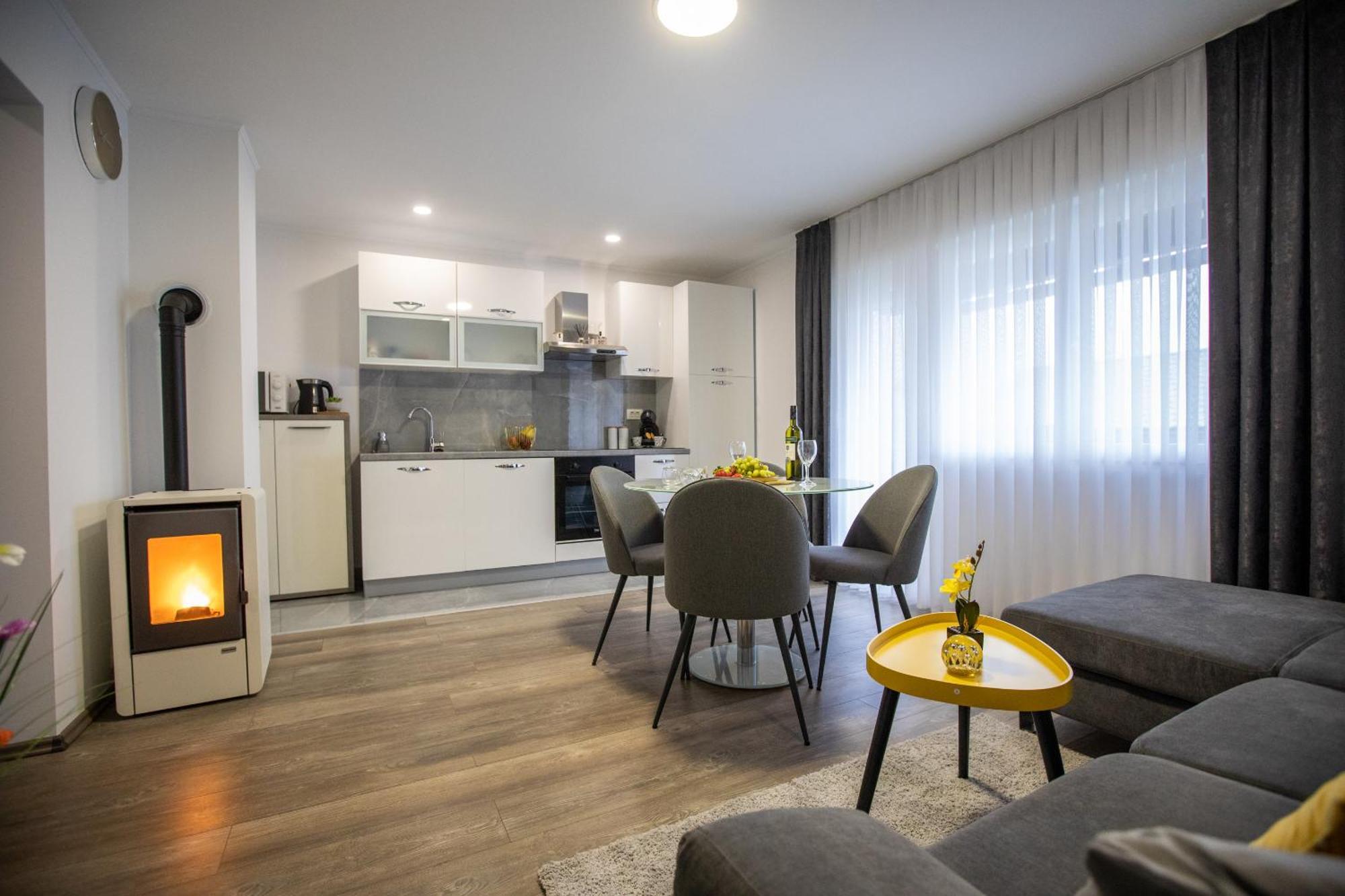 Tea Apartment